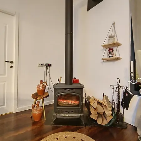 Chalet Casuta Nest Curtea de Argeş